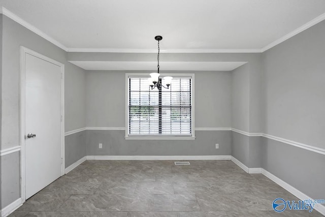 empty room with an inviting chandelier and ornamental molding