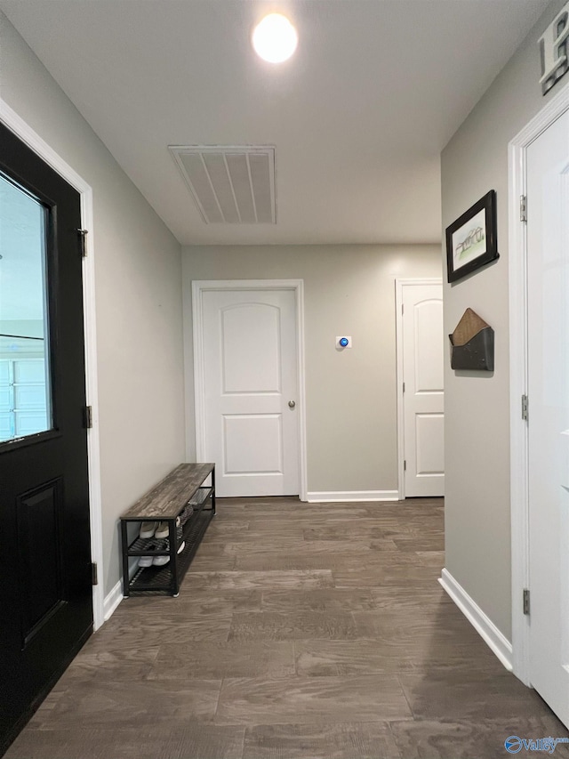 1575 Cottage Ln, Southside, AL 35907 - corridor featuring baseboards and wood finished floors