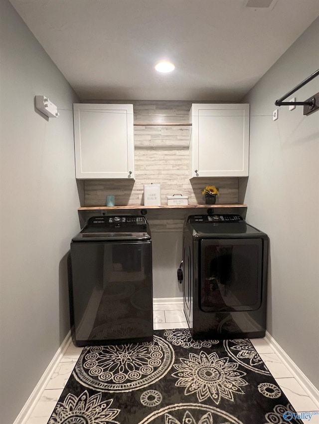 1575 Cottage Ln, Southside, AL 35907 - laundry area featuring washing machine and clothes dryer, cabinet space, recessed lighting, and baseboards