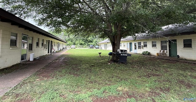3004 SW Clopton St Unit 28, Huntsville, AL 35805 - view of grassy yard