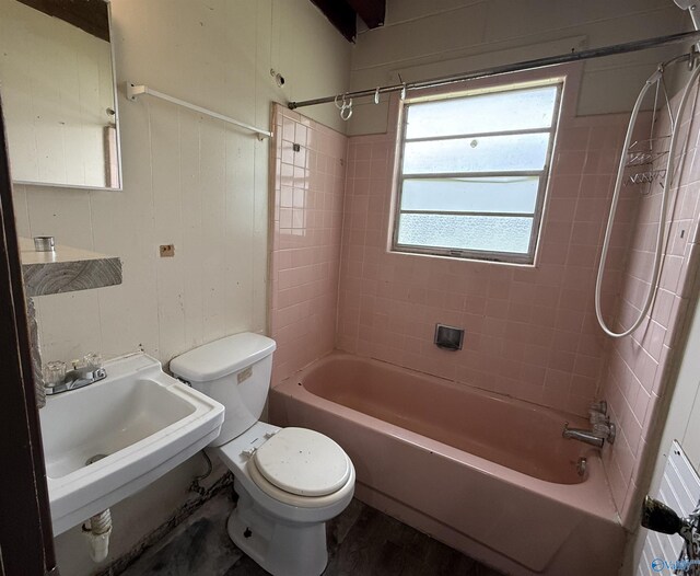 3004 SW Clopton St Unit 28, Huntsville, AL 35805 - full bathroom featuring toilet, bathing tub / shower combination, and a sink