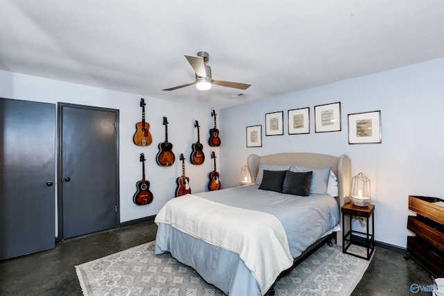 bedroom featuring ceiling fan