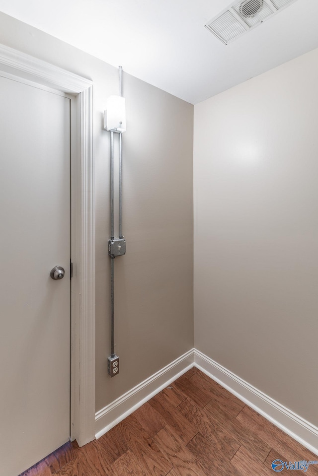 101 Tempo Cir, Harvest, AL 35749 - corridor with wood finished floors and baseboards