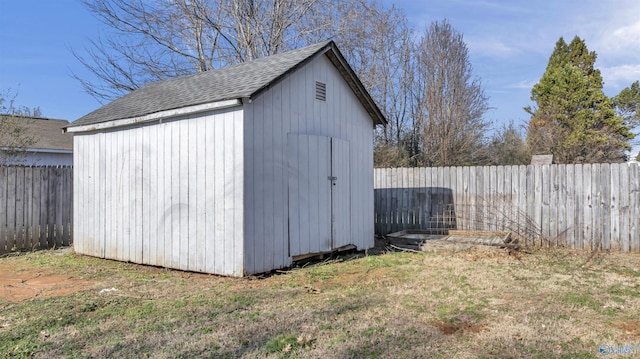 view of outbuilding