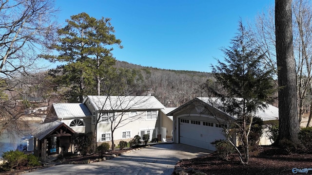 view of front of home featuring a garage