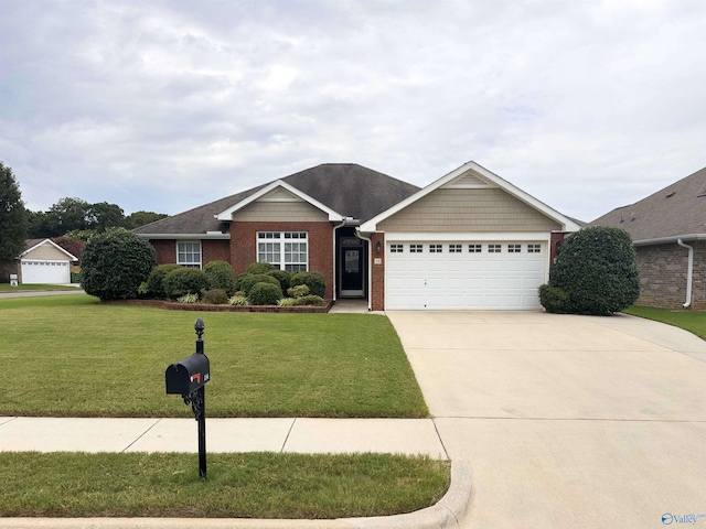 view of front facade featuring a front lawn and a garage