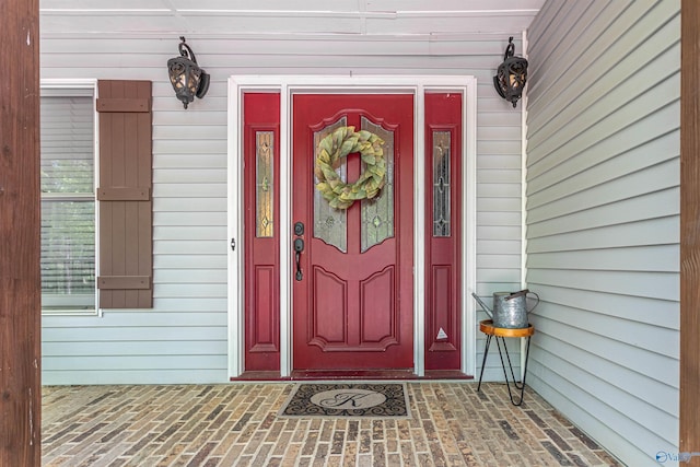 view of property entrance