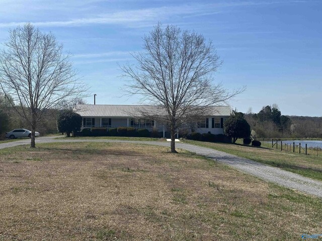 2415 Ruth Rd, Arab, AL 35016 - single story home featuring driveway and a front lawn