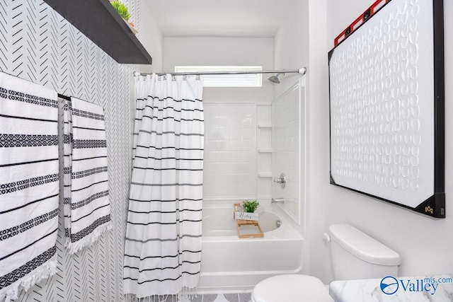 27091 Rabbit Run, Athens, AL 35613 - bathroom featuring toilet and shower / bathtub combination with curtain