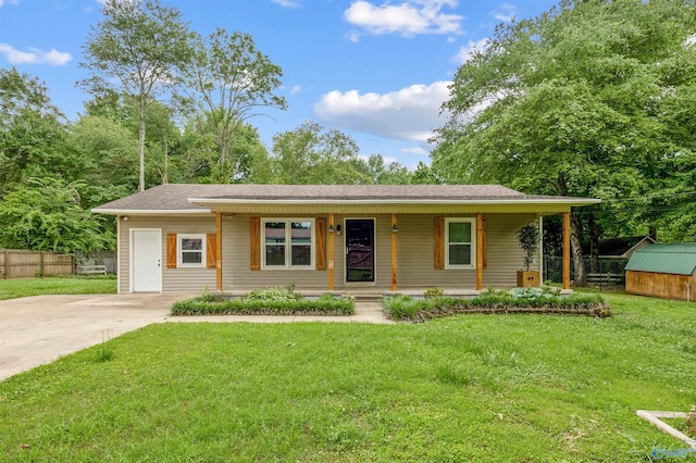 16712 Brooks Dr, Athens, AL 35611 - single story home featuring covered porch and concrete driveway