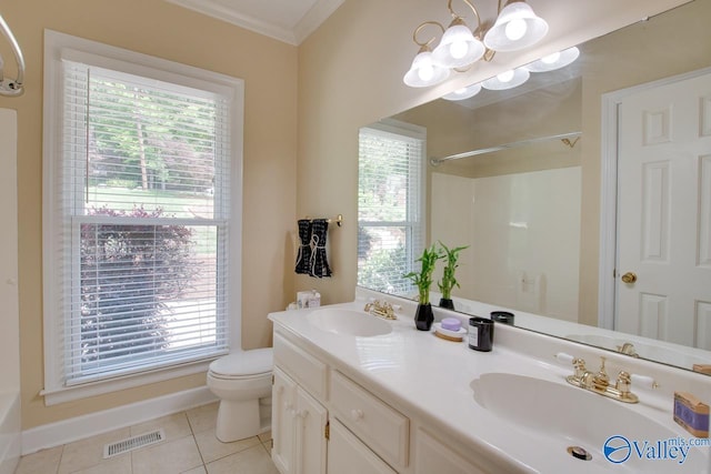 full bath featuring tile patterned flooring, crown molding, a chandelier, toilet, and healthy amount of natural light