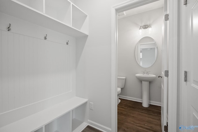 REVERE2 Saddle St, New Market, AL 35761 - mudroom featuring baseboards and wood finished floors