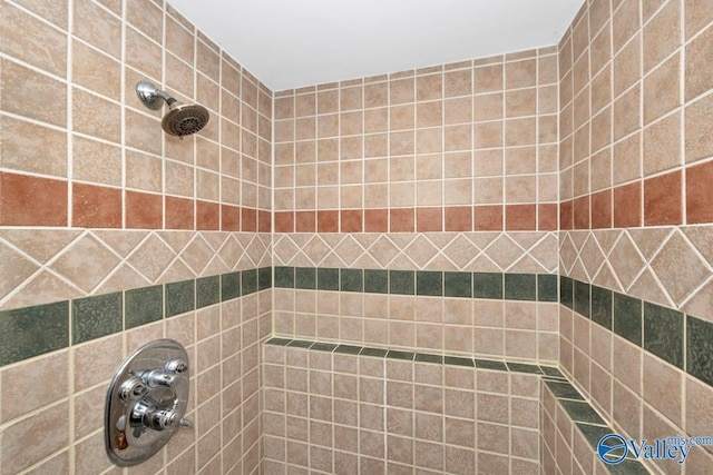 1867 Shellbrook Dr, Huntsville, AL 35806 - full bathroom featuring tiled shower