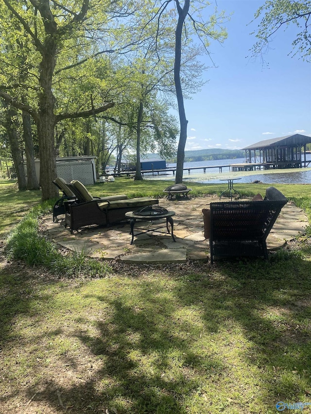 1702 Roseberry Dr, Scottsboro, AL 35769 - view of property's community featuring a lawn and a water view