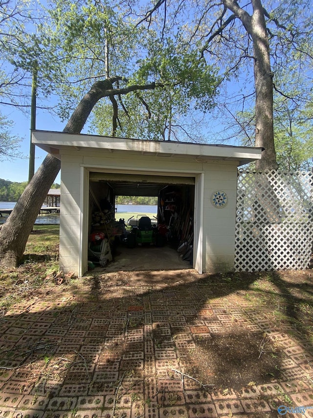 1702 Roseberry Dr, Scottsboro, AL 35769 - view of parking