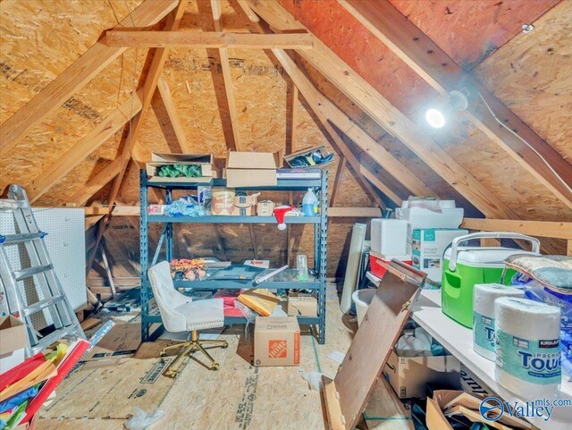 986 Tracey Ln, Decatur, AL 35601 - view of attic