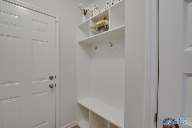 4304 Adventura Dr, Owens Cross Roads, AL 35763 - mudroom with baseboards