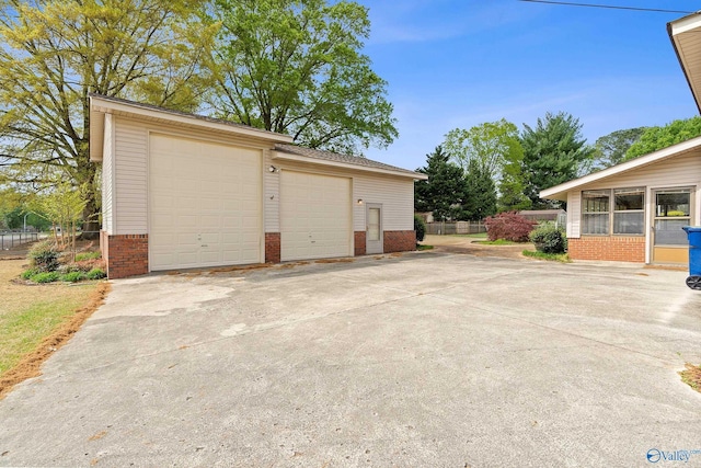 detached garage with fence