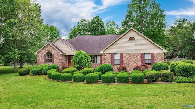 2211 Pumpkin Center Rd NE, Fort Payne, AL 35967 - ranch-style home featuring brick siding