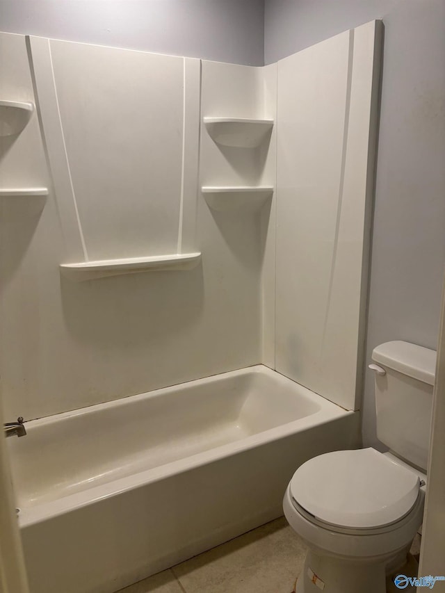 full bathroom with toilet