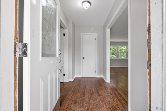 101 Arcade St, Gadsden, AL 35901 - hall with dark wood-style floors and baseboards