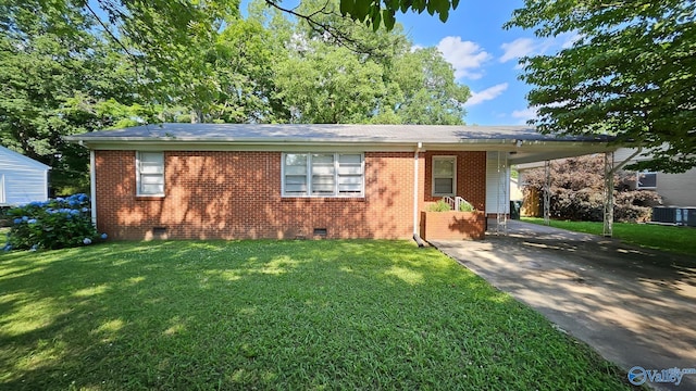 325 Crestview St, Athens, AL 35611 - view of front of house featuring driveway, a front lawn, crawl space, and brick siding