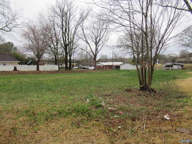 Listing photo 2 for 705 Rhodes St, Hartselle AL 35640