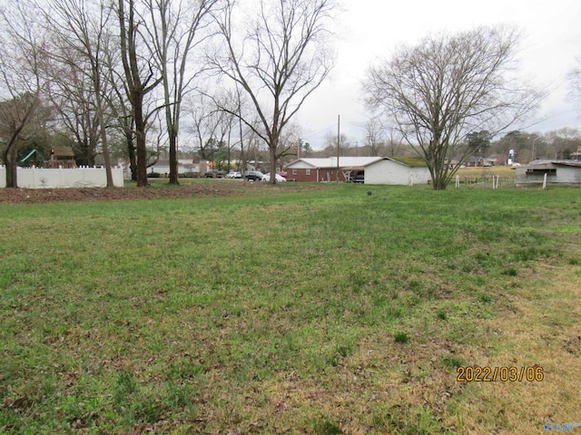 Listing photo 3 for 705 Rhodes St, Hartselle AL 35640