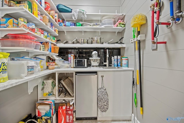 pantry featuring sink