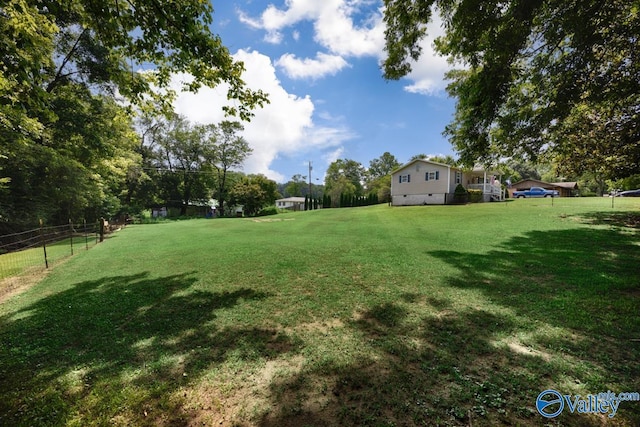 215 Dusty Dr SW, Arab, AL 35016 - view of yard