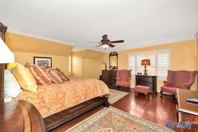 bedroom featuring a textured ceiling, ceiling fan, hardwood / wood-style floors, and crown molding