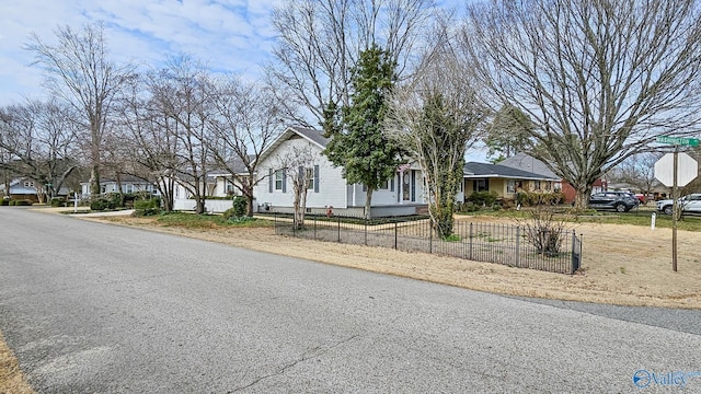 view of front of house