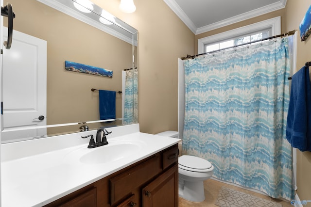 bathroom with toilet, a shower with curtain, tile patterned flooring, crown molding, and vanity