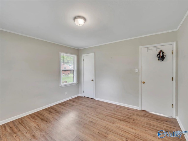 605 Hereford Dr, Athens, AL 35611 - spare room with wood finished floors, ornamental molding, and baseboards