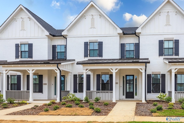 modern farmhouse featuring a porch