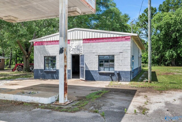 3621 Al Highway 36, Moulton, AL 35650 - view of front of property featuring concrete block siding