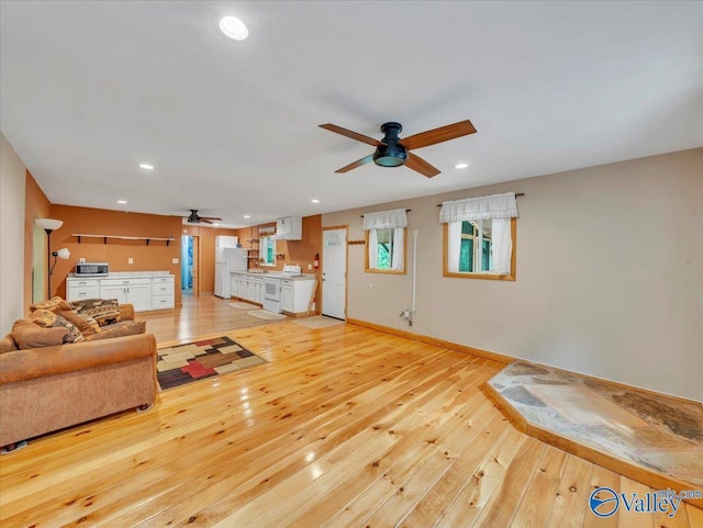 1228 Matt Morrow Rd, Arab, AL 35016 - living room featuring a ceiling fan, light wood-style flooring, and recessed lighting