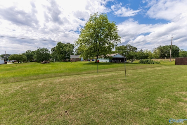 14537 Willow Bend Dr, Athens, AL 35613 - view of grassy yard