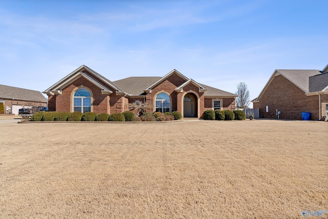 view of front facade with brick siding