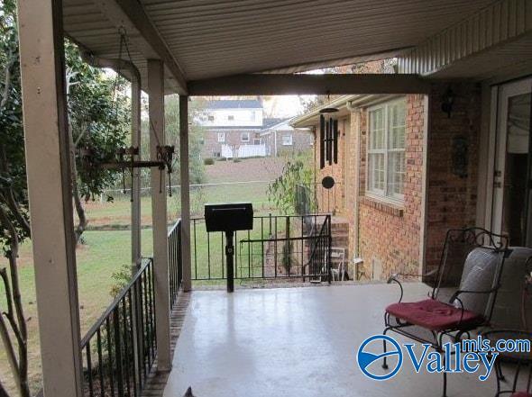 view of patio featuring covered porch