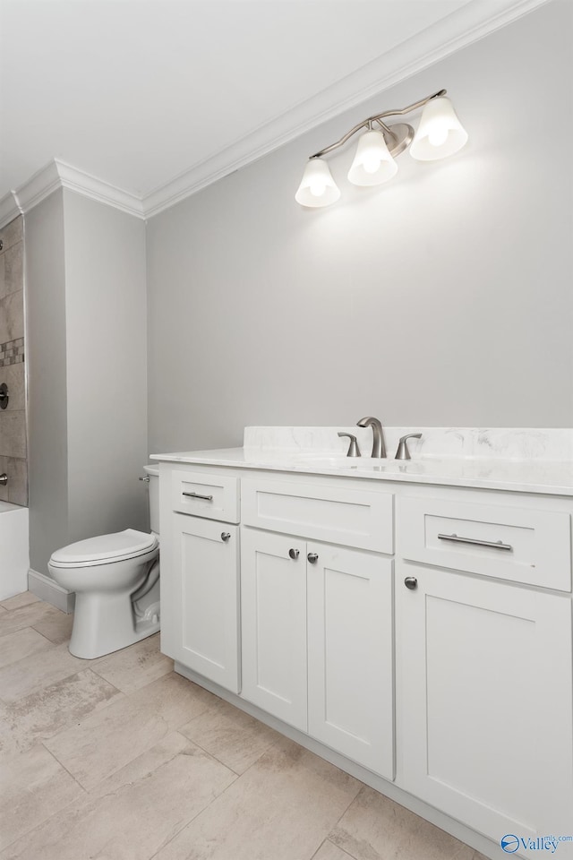 2810 Mountain View Dr, Southside, AL 35907 - full bath featuring crown molding, vanity, and shower / bathtub combination