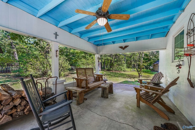view of patio featuring ceiling fan