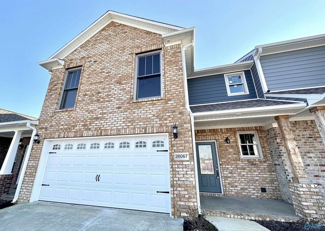 26067 Breakers Cir, Athens AL, 35613, 2 bedrooms, 2.5 baths townhouse for sale