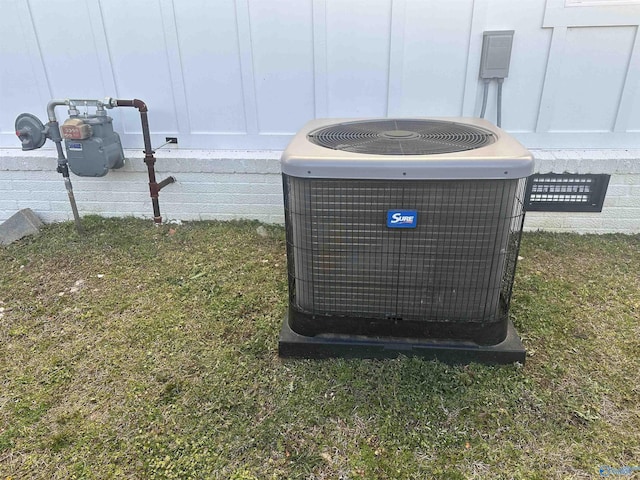 details with central air condition unit and gas meter