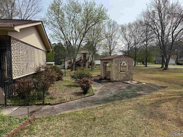 view of yard