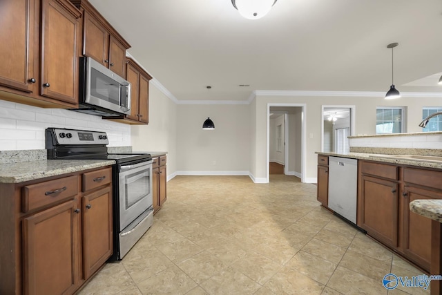 164 Moore Farm Cir NW, Huntsville, AL 35806 - kitchen with a sink, backsplash, ornamental molding, and stainless steel appliances