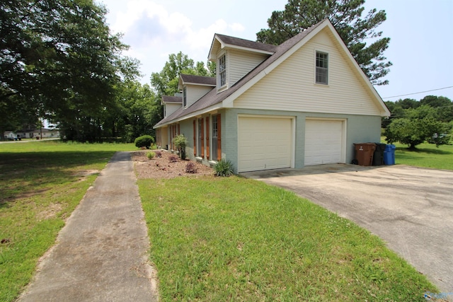 233 Shaw Rd NW, Hartselle, AL 35640 - traditional home with concrete driveway, a front lawn, a shingled roof, and a garage