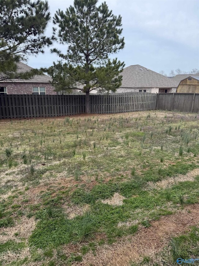 115 Richard Rd NE, Huntsville, AL 35811 - view of yard with fence