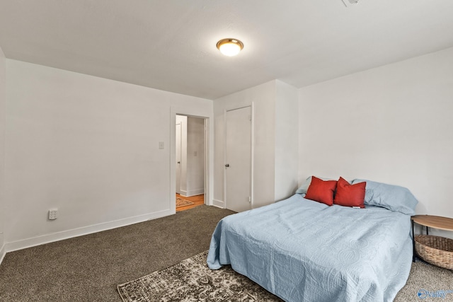 412 Oshaughnessy Ave NE, Huntsville, AL 35801 - bedroom with carpet and baseboards