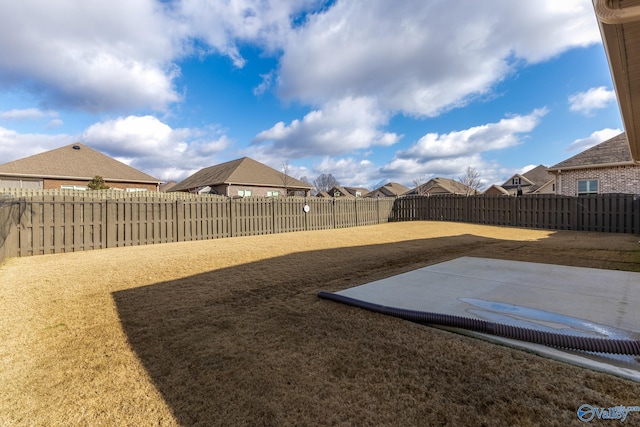 view of yard featuring a patio